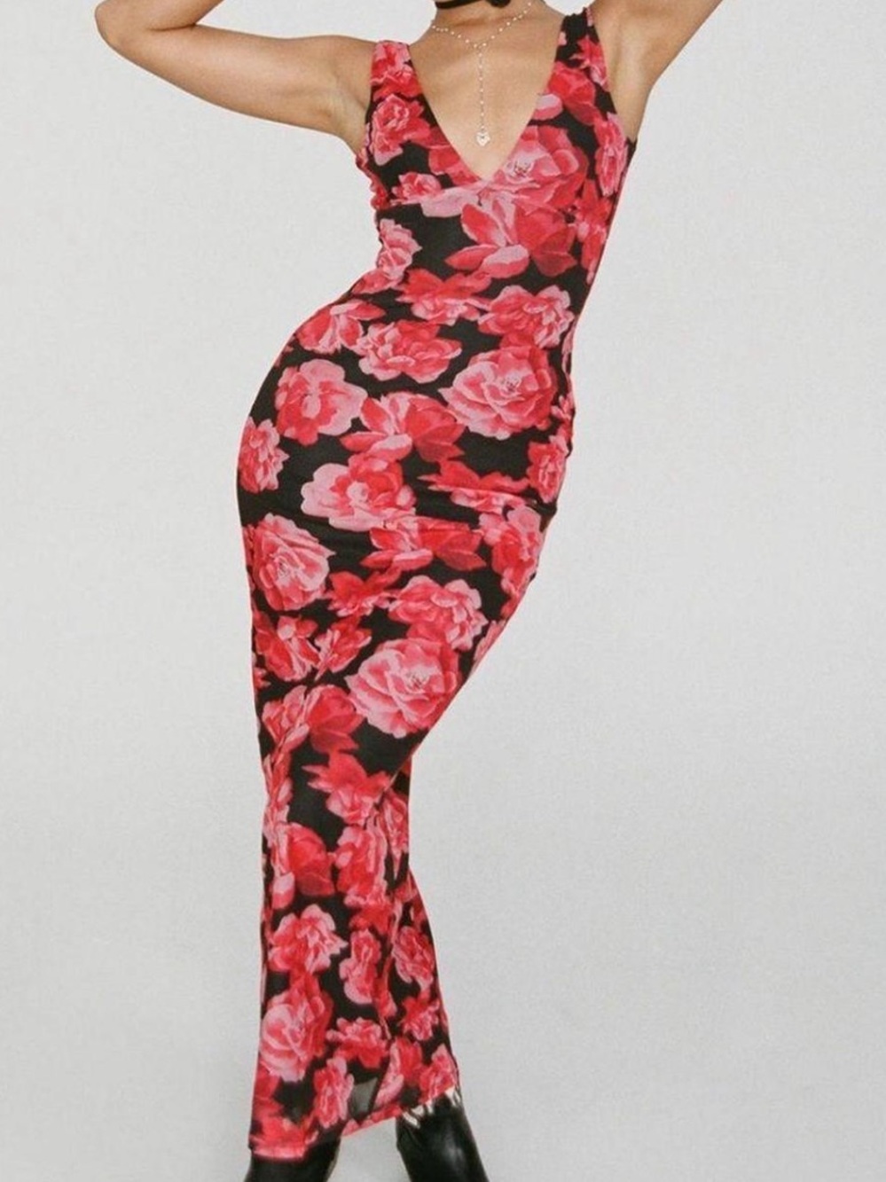 Princess Polly Stretchy Floral V-Neck Maxi Dress